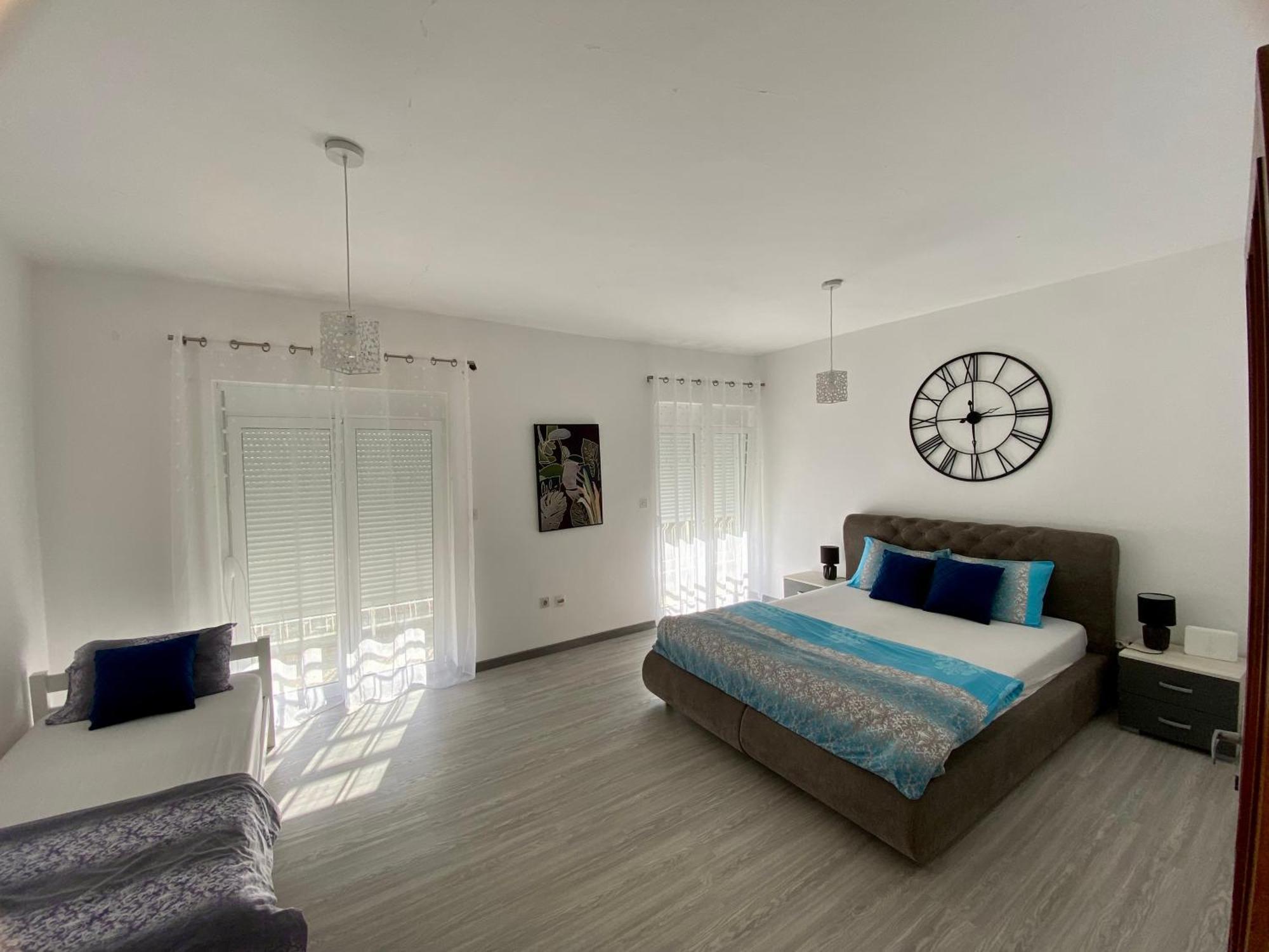 Banicevic Apartmani Дженовичи Экстерьер фото